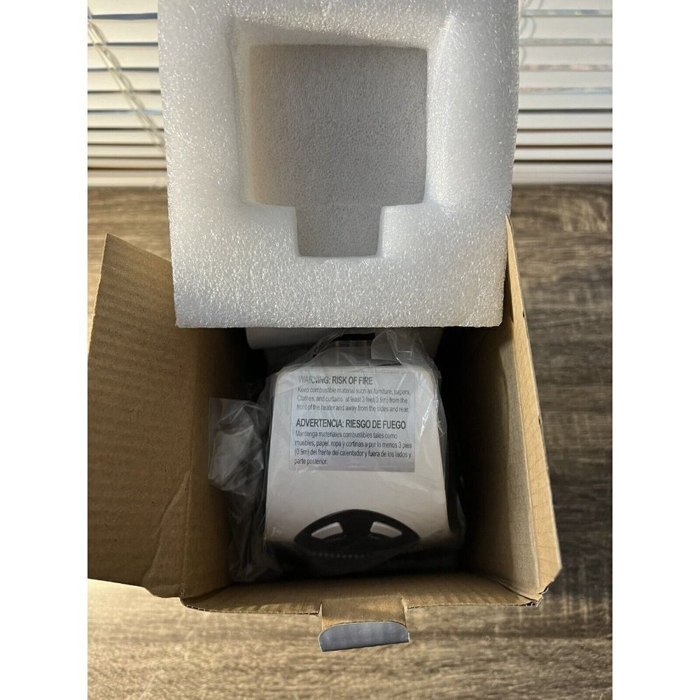Soleil Electric 350W Personal Ceramic Heater:Powerful,safe coolTouch Outer,WHITE - Picture 5 of 5